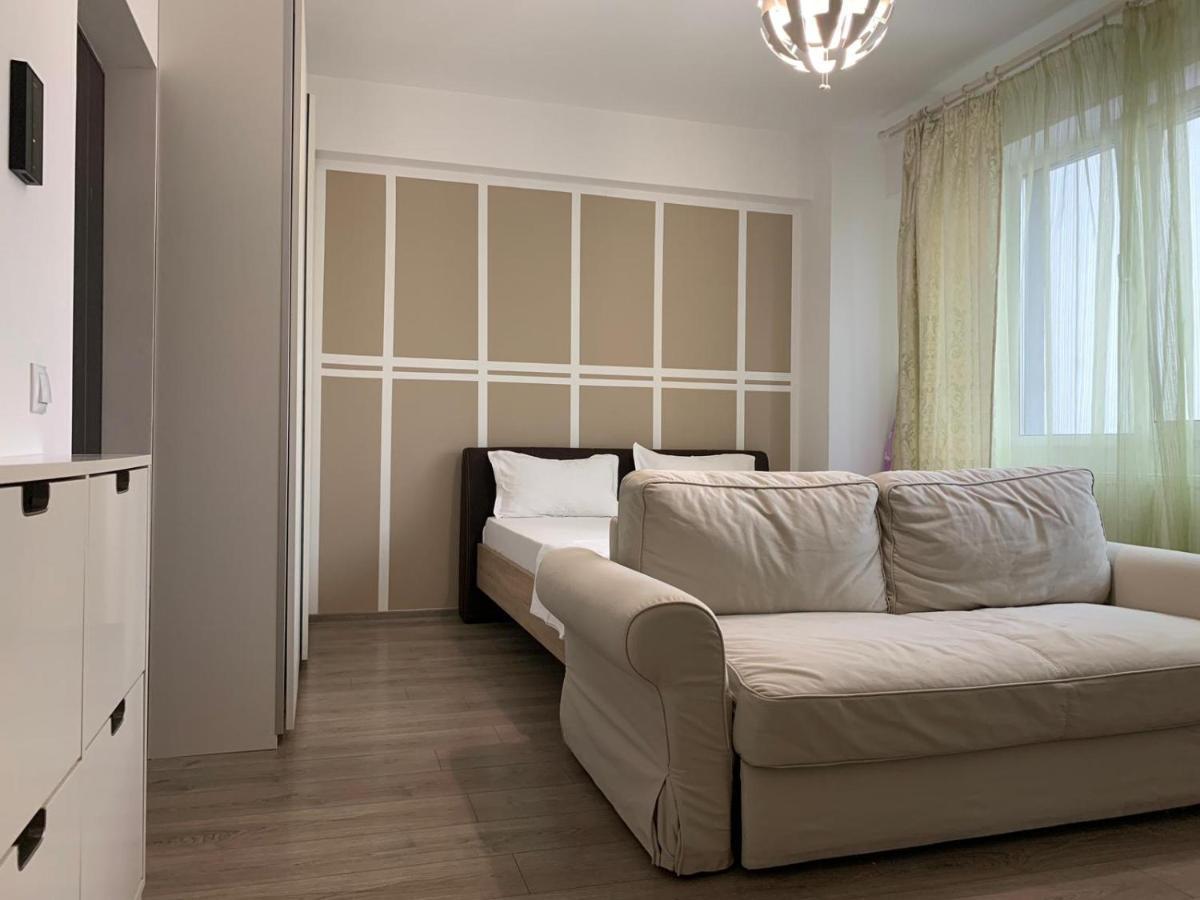 Lazar Towers Studios & Apartments Near Palas Iasi Ngoại thất bức ảnh
