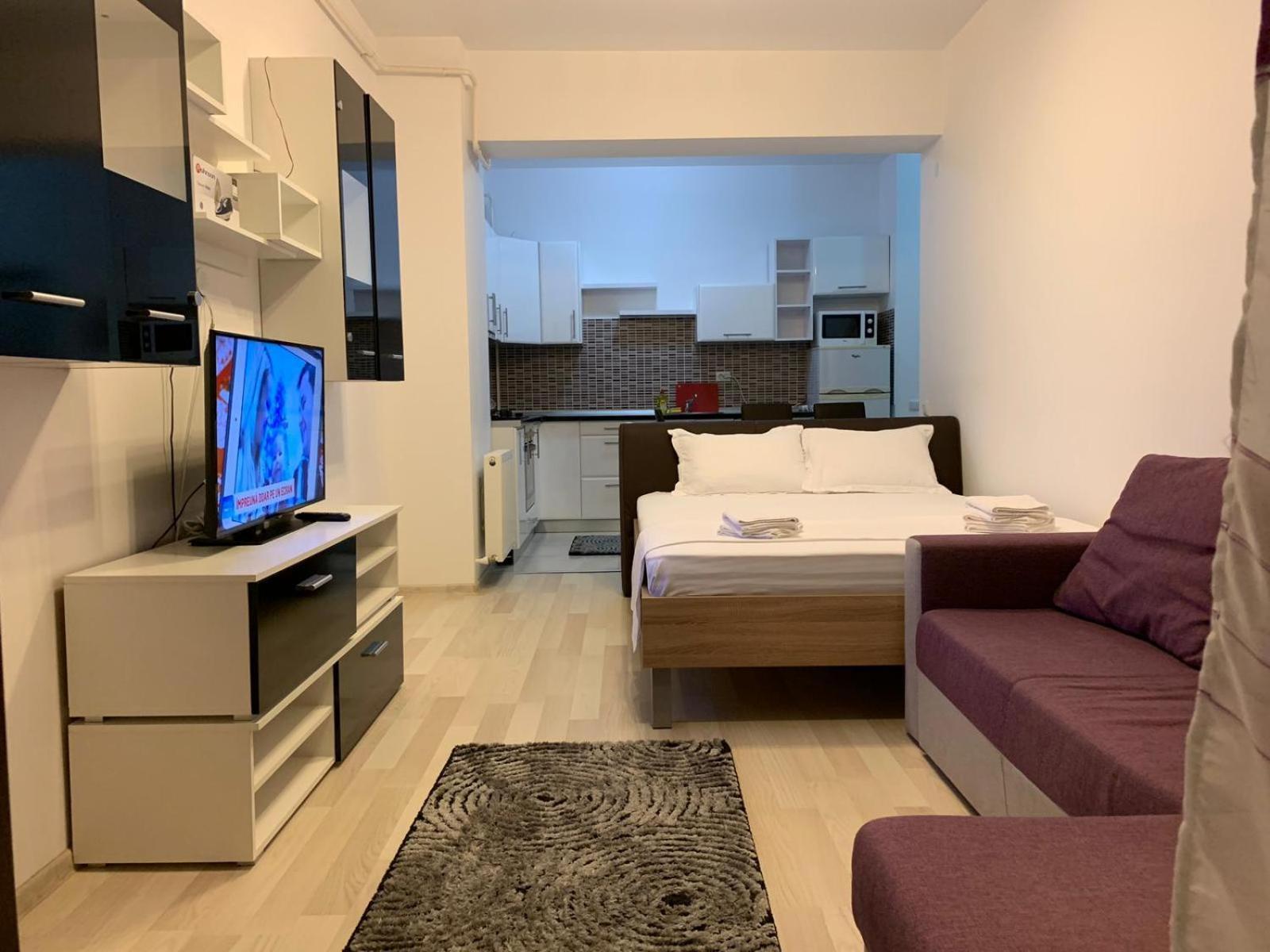 Lazar Towers Studios & Apartments Near Palas Iasi Ngoại thất bức ảnh